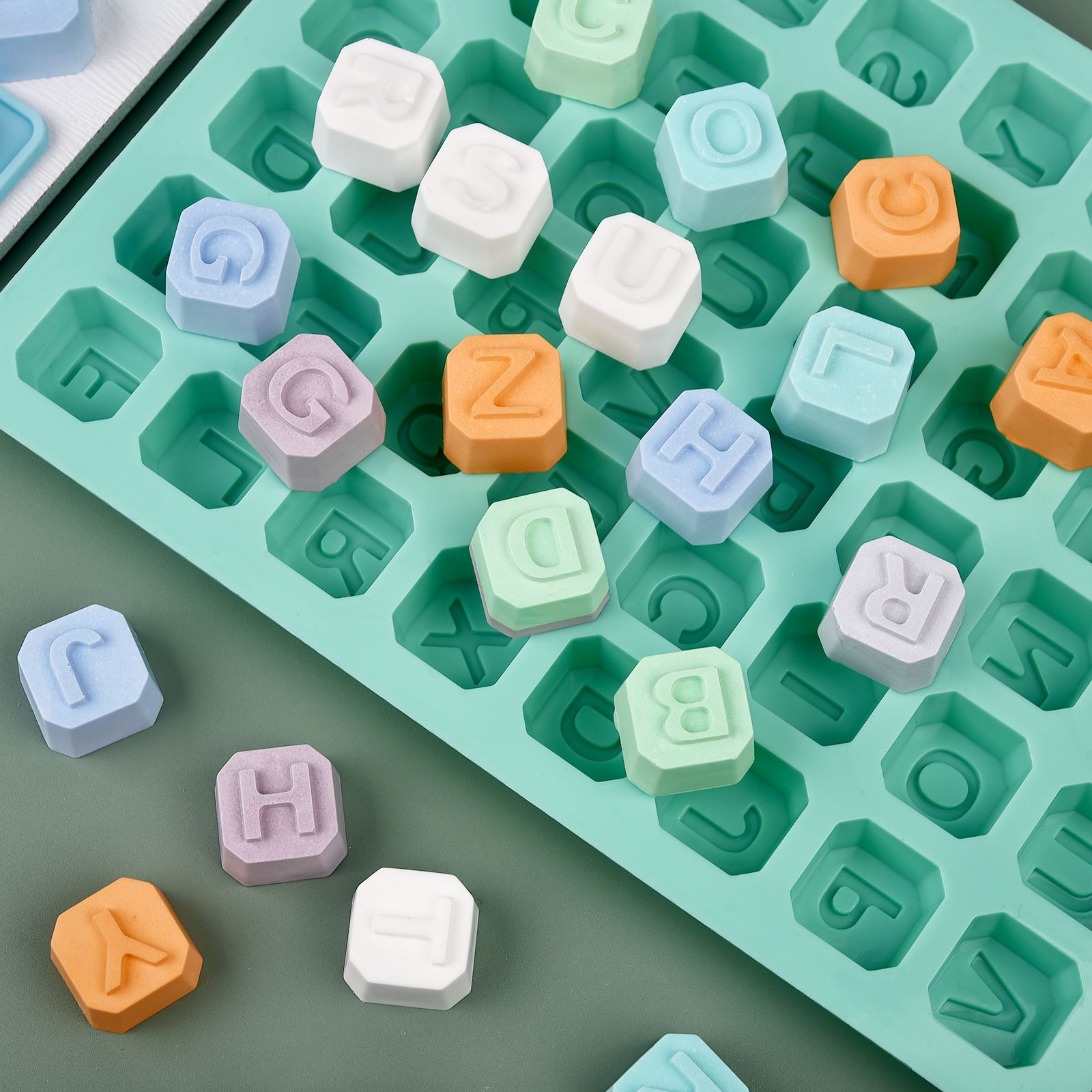 Molde de silicone com 48 letra - Soap Making Tools avaliação e preço